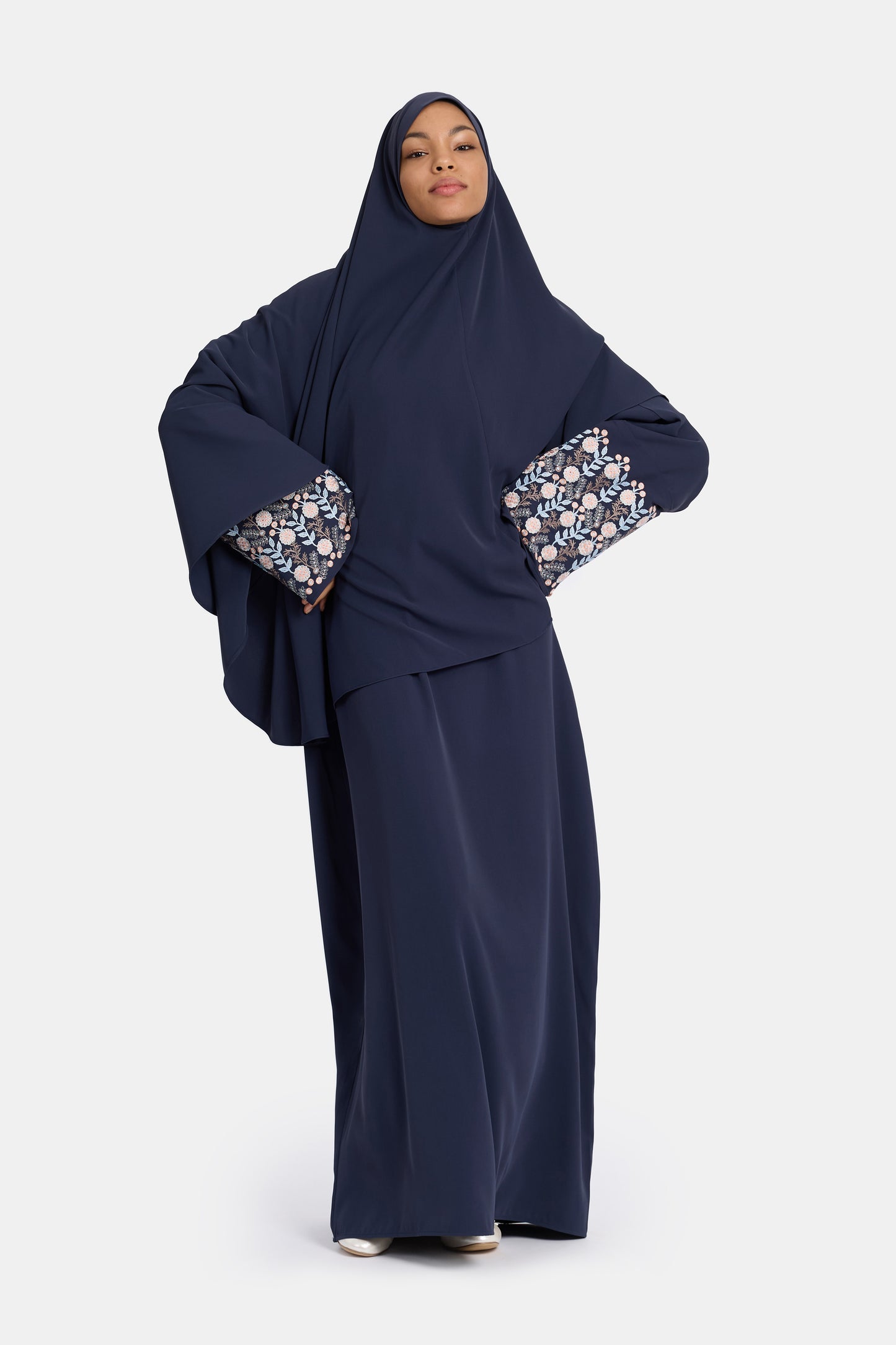 Floral embroidery abaya - Navy