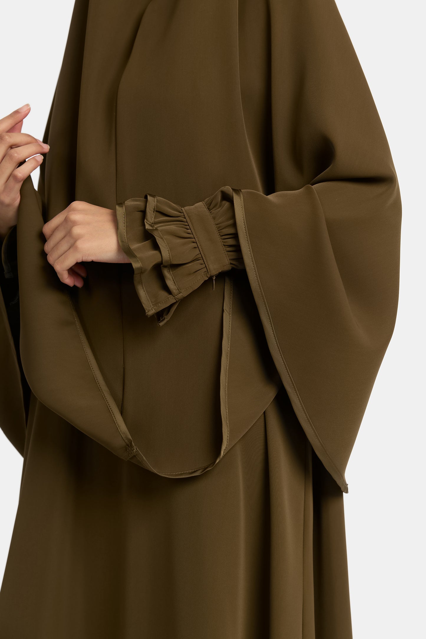 Satin Contour Khimar - Dark Umber