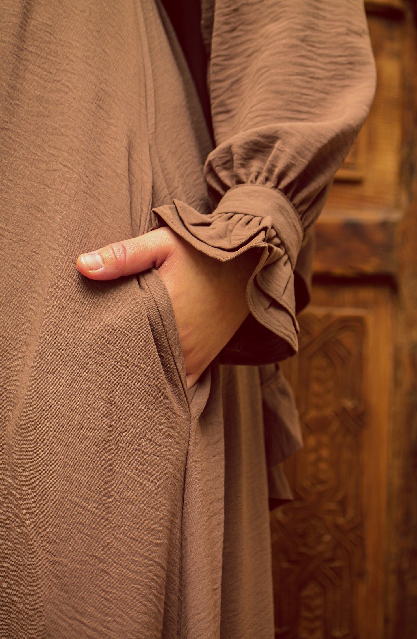 Ruffle abaya - Coffee
