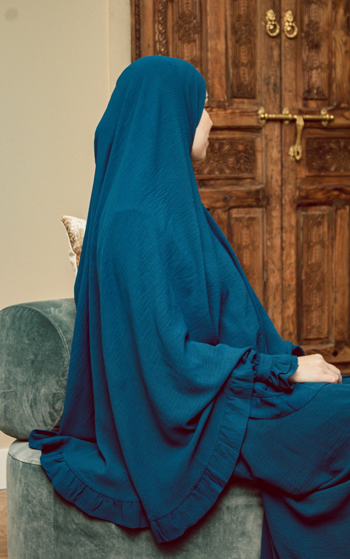 Ruffle khimar - Sapphire