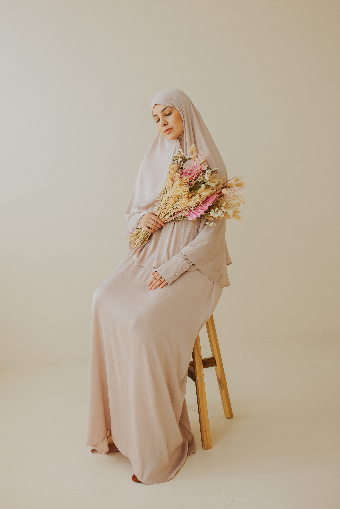 Satin abaya (lightweight) - Travertin