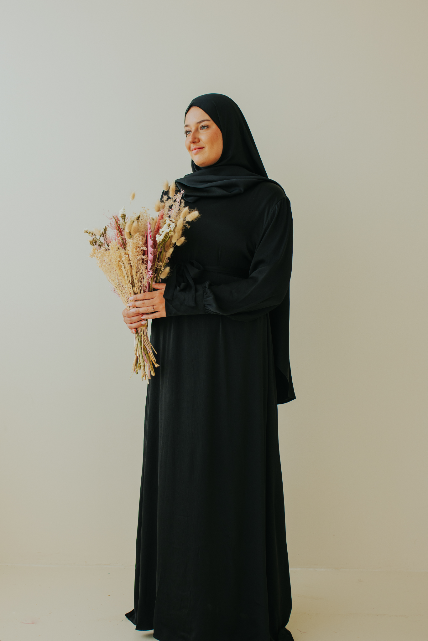Satin abaya (lightweight) - Onyx